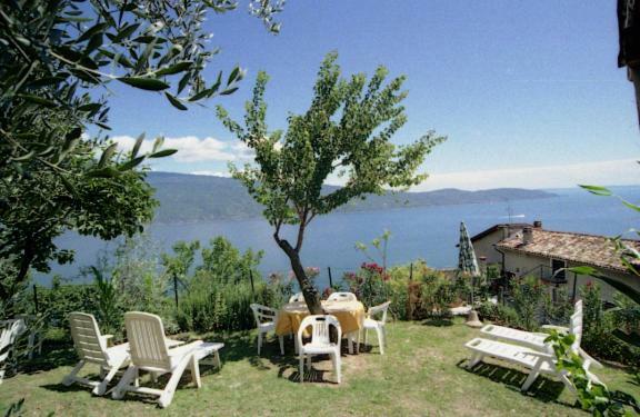Appartamenti Serena - Nonna Agnese Gargnano Exterior photo